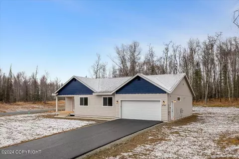 8548 E Mountain Top Dr, Palmer, AK 99645