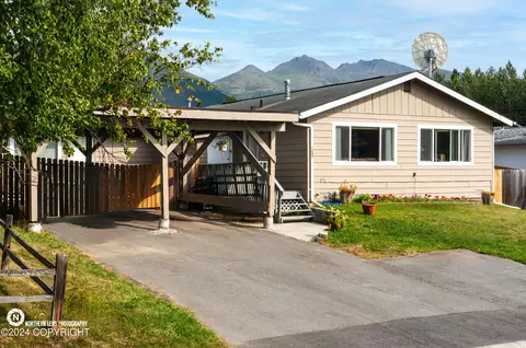 1241 Valley St, Anchorage, AK 99504