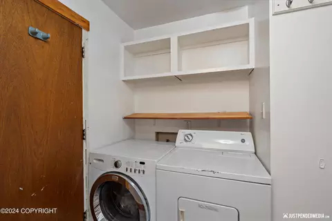 Other - 4310 E 4th Ave, Anchorage, AK 99508 photo 6 of 11