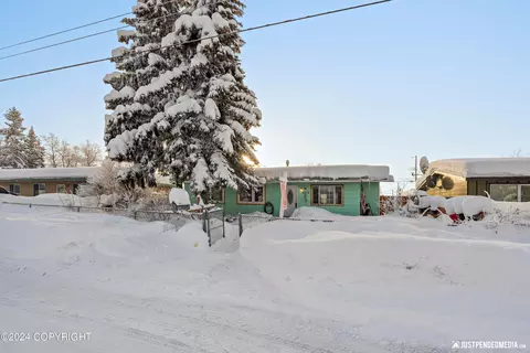 View/Area - 4310 E 4th Ave, Anchorage, AK 99508 photo 1 of 2