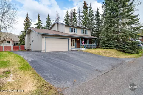 17117 Vanover Cir, Eagle River, AK 99577