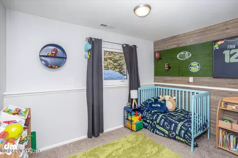 Bedroom - 19510 Third St, Eagle River, AK 99577 photo 4 of 9