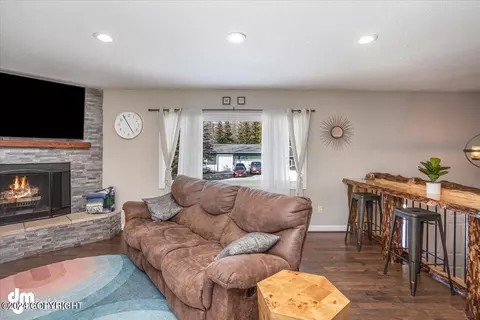 Living - 19510 Third St, Eagle River, AK 99577 photo 2 of 8