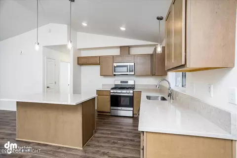 Kitchen - 7360 E Obsidian Loop, Wasilla, AK 99654 photo 1 of 8