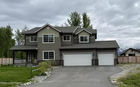 13620 E Cimarron Cir, Palmer, AK 99645