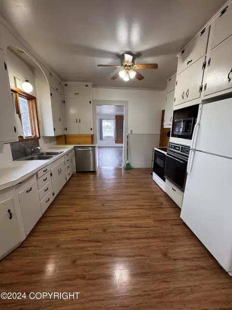Kitchen - 302 Webber St, Wrangell, AK 99929 photo 2 of 2