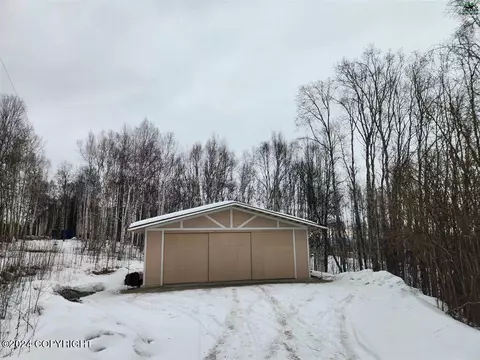 1084 Chena Ridge Rd, Fairbanks, AK 99709