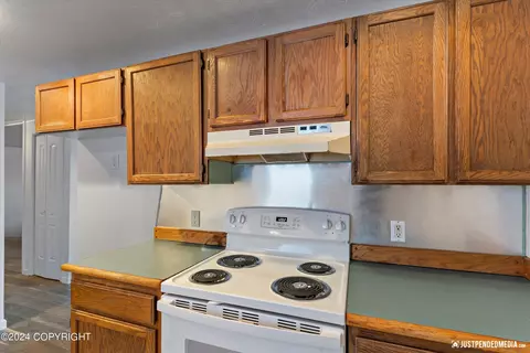 1617 Atkinson Dr, Anchorage, AK 99504 photo 10