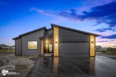 2415 S Sunrise View Cir, Palmer, AK 99645