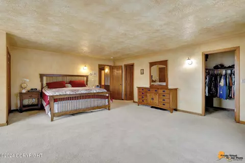 Bedroom - 11833 Lugene Ln, Eagle River, AK 99577 photo 3 of 6