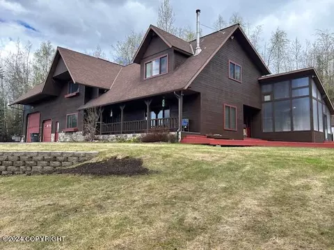 Exterior - 11833 Lugene Ln, Eagle River, AK 99577 photo 3 of 30
