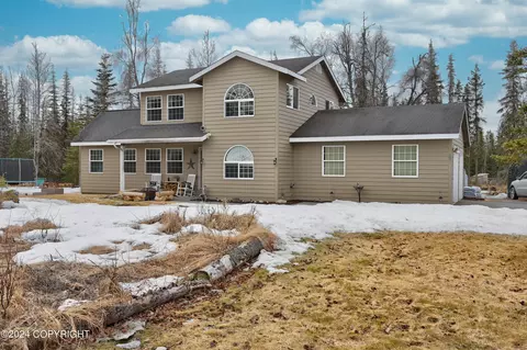 47207 Lexington Ct, Kenai, AK 99611