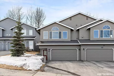 6634 Delong Landing Cir, Anchorage, AK 99502
