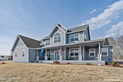 5205 E Fetlock Dr, Wasilla, AK 99654