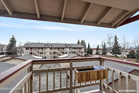 9610 Morningside Loop # B12, Anchorage, AK 99515 photo 11