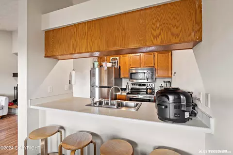 9610 Morningside Loop # B12, Anchorage, AK 99515 photo 4