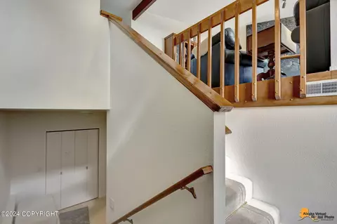 Entry Way - 8301 E 130th Ave, Anchorage, AK 99516 photo 3 of 4