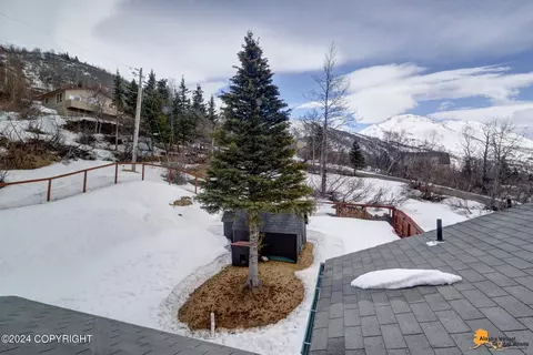 Exterior - 8301 E 130th Ave, Anchorage, AK 99516 photo 5 of 7