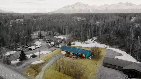 9990 E Puffin Dr, Palmer, AK 99645