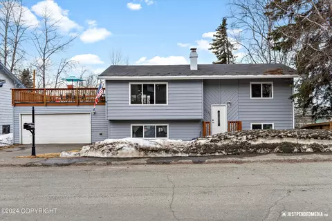 6045 Staedem Dr, Anchorage, AK 99504 photo 2