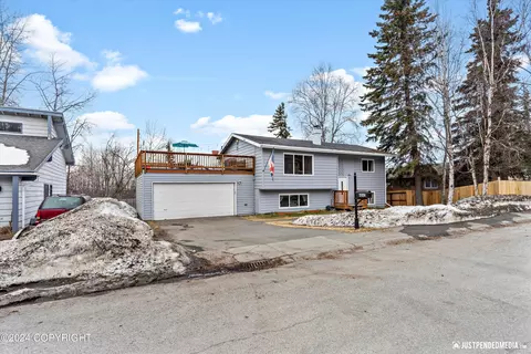 6045 Staedem Dr, Anchorage, AK 99504 photo 3