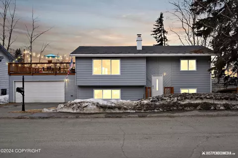 6045 Staedem Dr, Anchorage, AK 99504