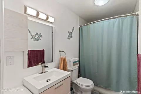 6045 Staedem Dr, Anchorage, AK 99504 photo 31