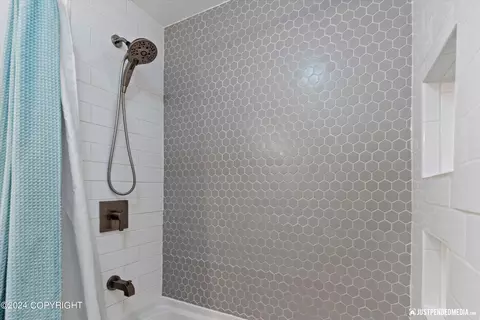 6045 Staedem Dr, Anchorage, AK 99504 photo 32
