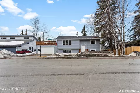 6045 Staedem Dr, Anchorage, AK 99504 photo 4