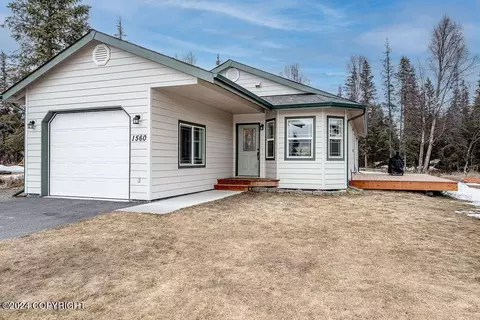 1560 Backwood Ave, Kenai, AK 99611