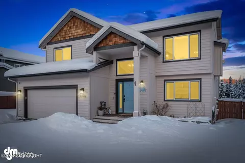 13845 Akers Cir, Eagle River, AK 99577