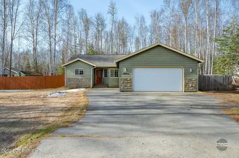 6850 W Vandenberg Dr, Wasilla, AK 99623