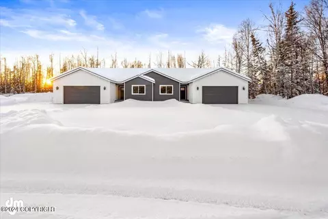 1760 N Lana Cir, Wasilla, AK 99654