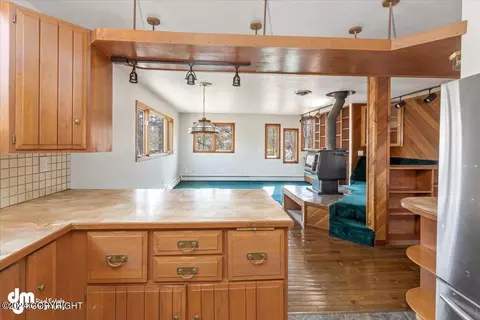 Living - 15712 Shims St, Chugiak, AK 99567 photo 5 of 5
