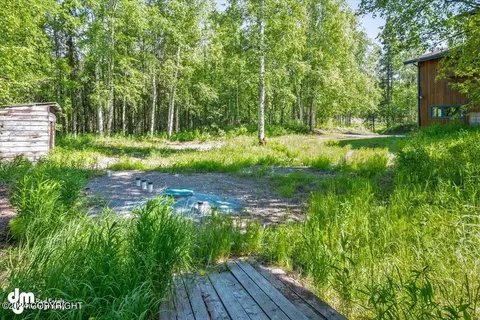 Exterior - 15712 Shims St, Chugiak, AK 99567 photo 7 of 17