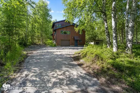 Exterior - 15712 Shims St, Chugiak, AK 99567 photo 11 of 17