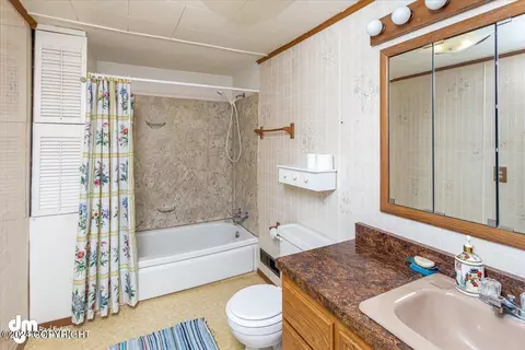 Bath - 11339 Borealis St, Eagle River, AK 99577 photo 2 of 2
