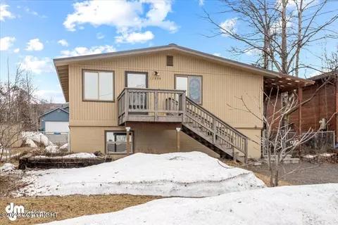 11339 Borealis St, Eagle River, AK 99577