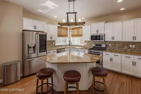 Kitchen - 13327 Alex Cir, Eagle River, AK 99577 photo 2 of 4