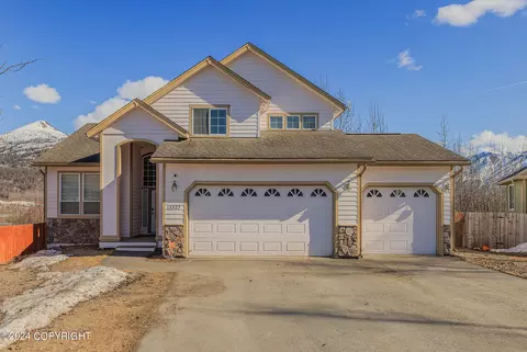 13327 Alex Cir, Eagle River, AK 99577