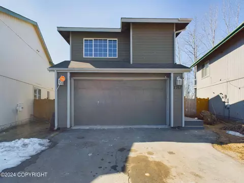 7767 Cherrywood Cir, Anchorage, AK 99507