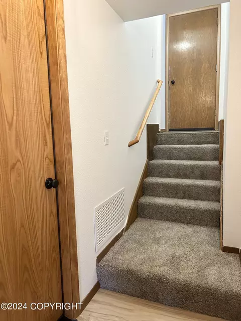 9341 Stuart Cir, Eagle River, AK 99577 photo 17