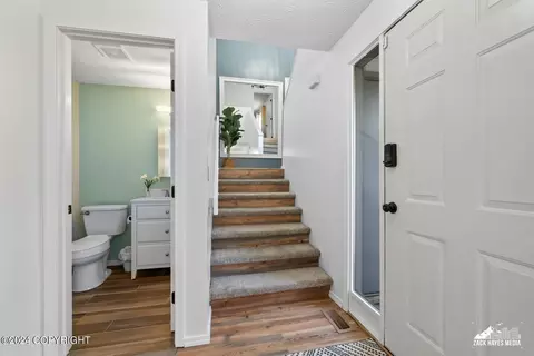 Entry Way - 11844 Copper Mountain Dr, Eagle River, AK 99577 photo 2 of 4