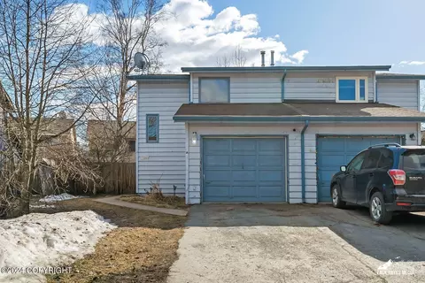 11844 Copper Mountain Dr, Eagle River, AK 99577