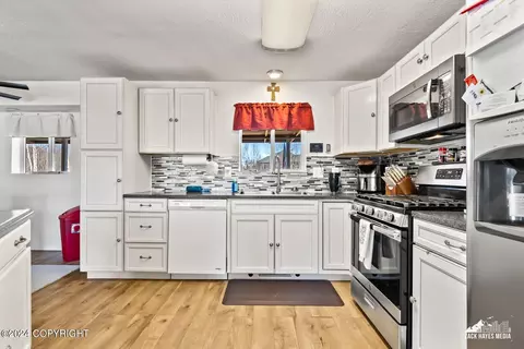 Other - 4780 E Crane Rd, Wasilla, AK 99654 photo 4 of 8