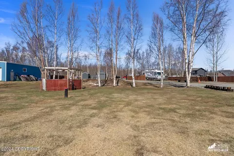 Exterior - 4780 E Crane Rd, Wasilla, AK 99654 photo 24 of 28