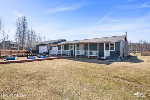 Exterior - 4780 E Crane Rd, Wasilla, AK 99654 photo 6 of 28