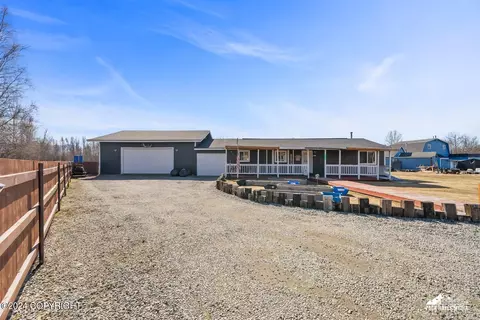 Exterior - 4780 E Crane Rd, Wasilla, AK 99654 photo 3 of 28