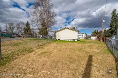 Exterior - 1722 Brink Dr, Anchorage, AK 99504 photo 10 of 19