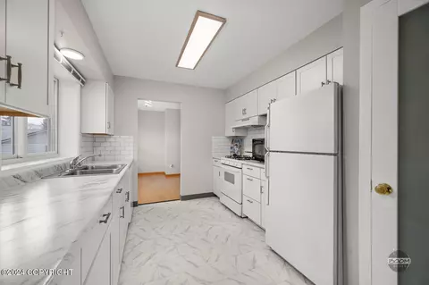 Kitchen - 1722 Brink Dr, Anchorage, AK 99504 photo 2 of 5
